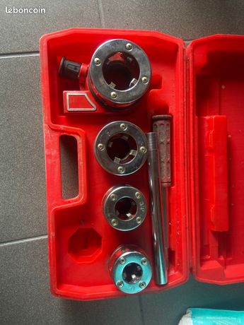 Filière pour plomberie