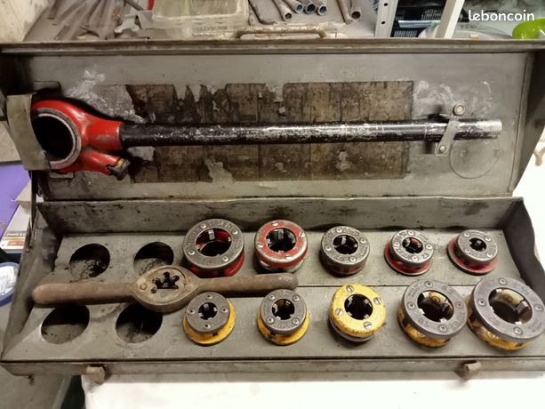 Filière pour plomberie