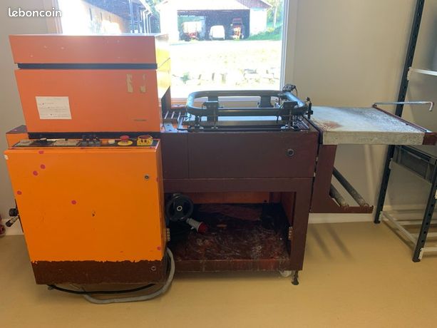 Filmeuse en L semi-automatique