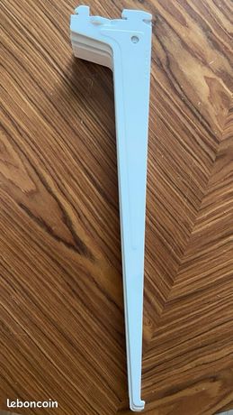 Fixation étagères crémaillère