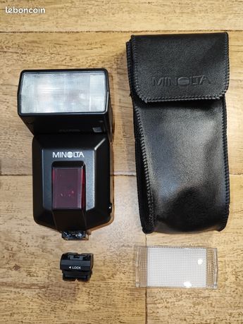 Flash Cobra Sony Minolta pour Sony Alpha + Adaptateur ADP-MAA multi-interface Sony