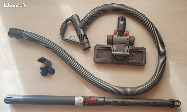 Flexible poignet brosse sol dyson dc 52