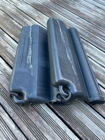 Flotteurs dhivernage piscine