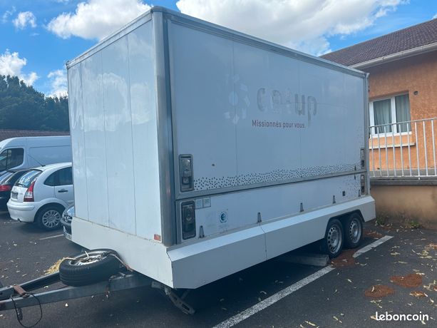 Food trucks double essieux