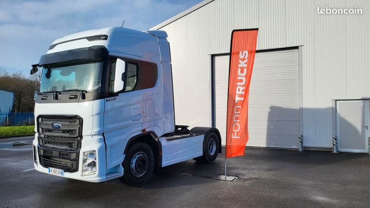 Ford 3x Tracteurs F-MAX 500 Pack Confort