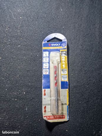 Forêt a carrelage et carreaux neuf