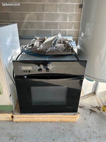 Four à encastré