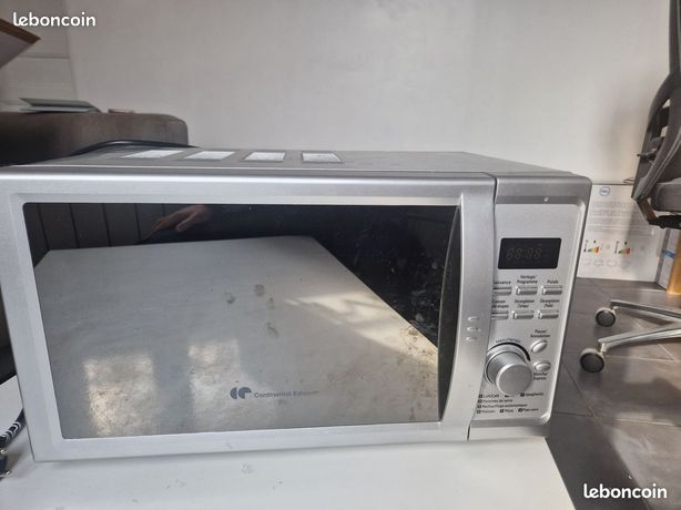 Four à micro ondes CONTINENTAL en pose libre 20 L