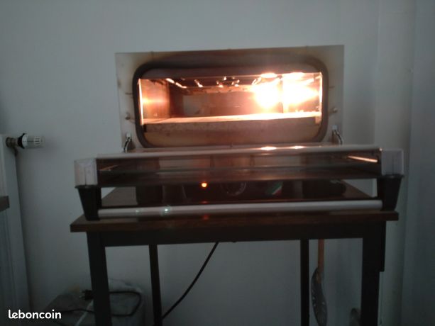 Four à pizza électrique
