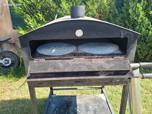 Four à pizza extérieur à bois