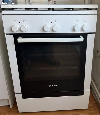 Four bosh gaz et électrique très fonctionnel