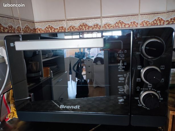 Four Brandt 26l ref FC275MI