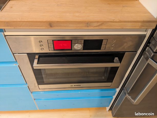 Four combiné micro-ondes Bosch HBC86K753 45 cm