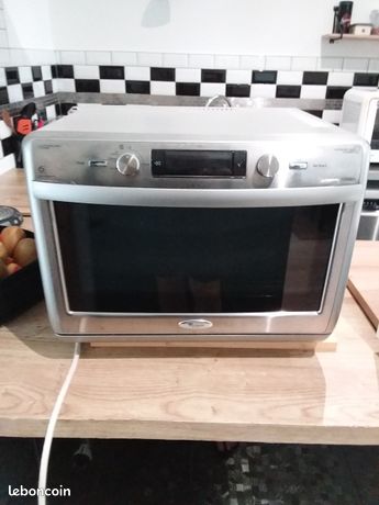 Four combiné Whirlpool