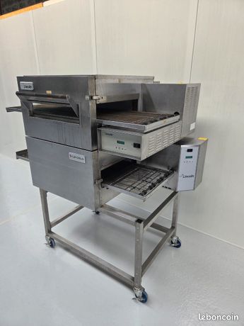 Four convoyeur lincoln