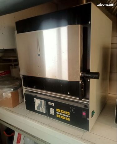 Four de chauffe dentaire