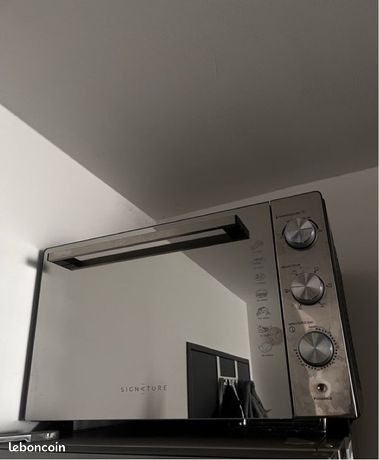 Four électrique multifonction