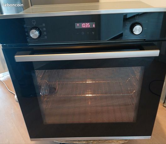 Four encastrable Bosch pyrolyse classe A +