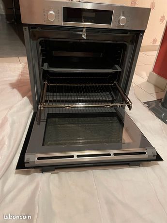 Four encastrable BOSCH