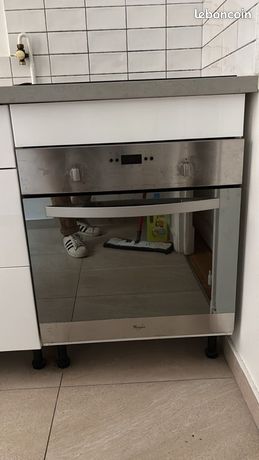 Four encastrable chaleur tournante whirlpool