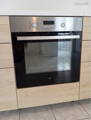 Four encastrable essentiel Boulanger