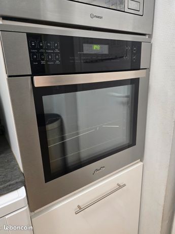 Four encastrable Sauter et plaque à induction Electrolux