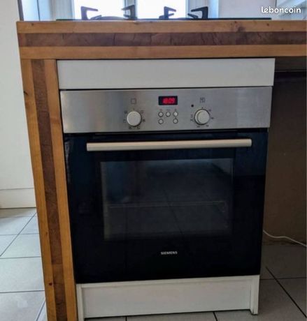 Four encastrable Siemens