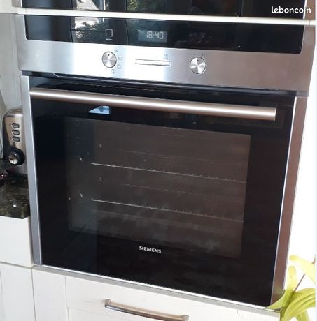 Four encastrable Siemens