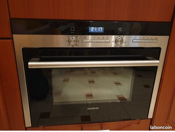 Four encastrable Siemens