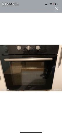 Four encastrable Valberg