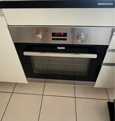 Four encastrable valberg