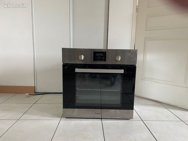 Four encastrable whirlpool akp420ix