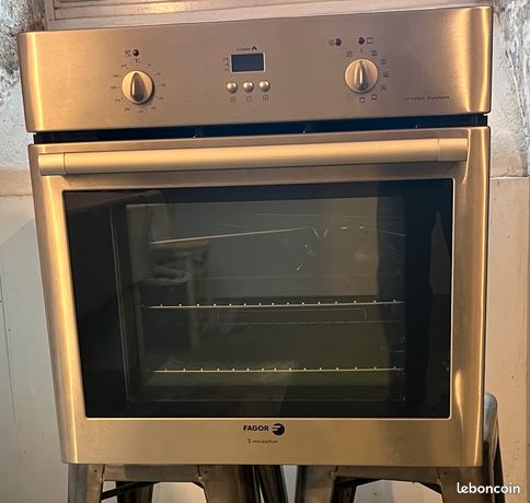 Four FAGOR PYRO system / encastrable / inox /