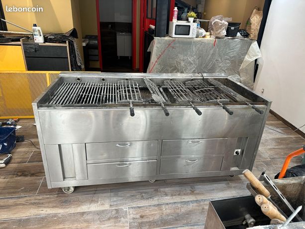 Four feu de bois barbecue Churrasqueira churrasco portugaiss