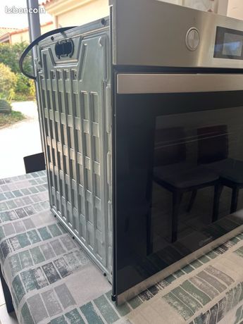 Four fonction pyrolyse