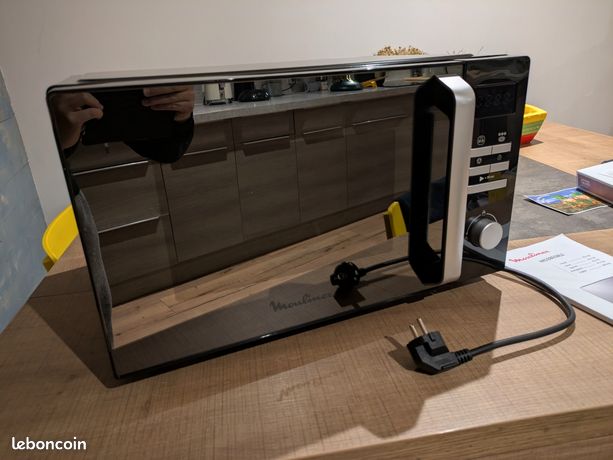 Four grill et micro-ondes Moulinex neuf