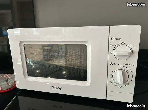 Four micro onde neuf
