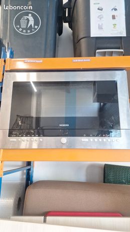 Four micro-ondes combiné Siemens inox