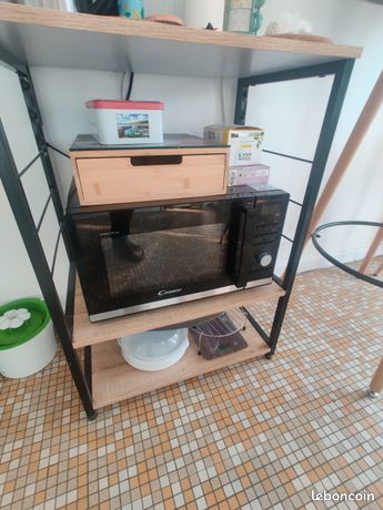 Four micro ondes et grill Candy