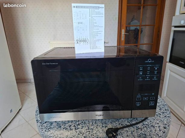 Four Micro-ondes Whirlpool CHEF PLUS CMCP34R9