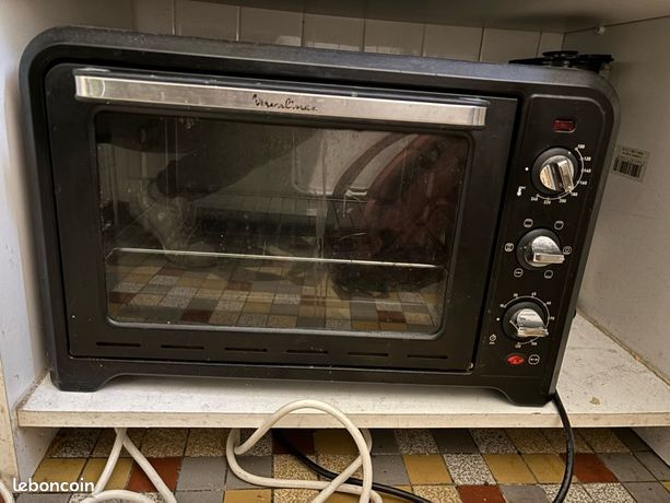 Four moulinex optimo 39L