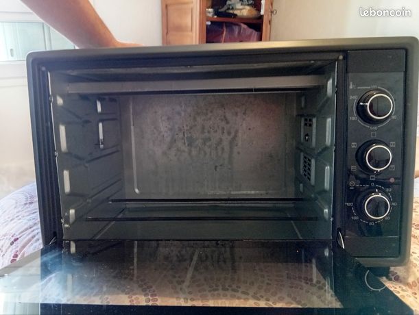 Four multifonction 42 Litres