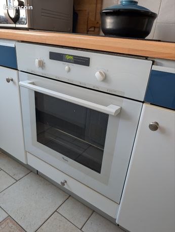 Four multifonction Whirlpool