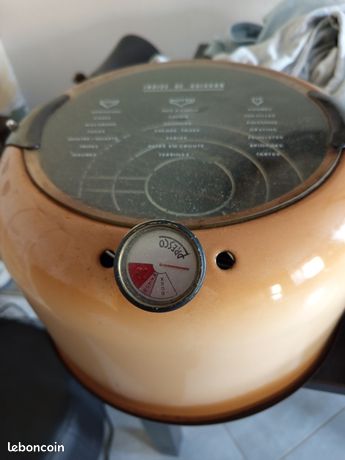 Four portatif Presco vintage