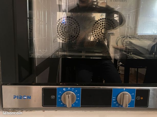 Four professionnel PIRON