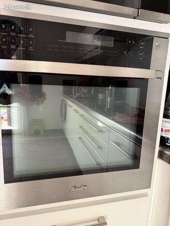 Four pyrolyse sauter