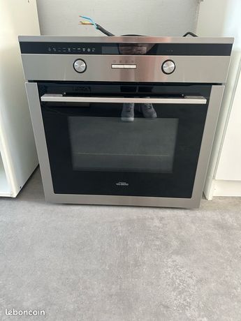 Four ventilé bon état