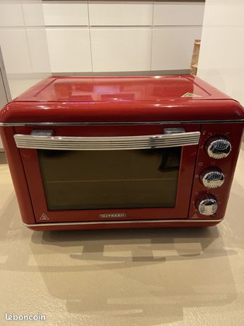 Four ventilé SCHNEIDER très peu servi comme neuf