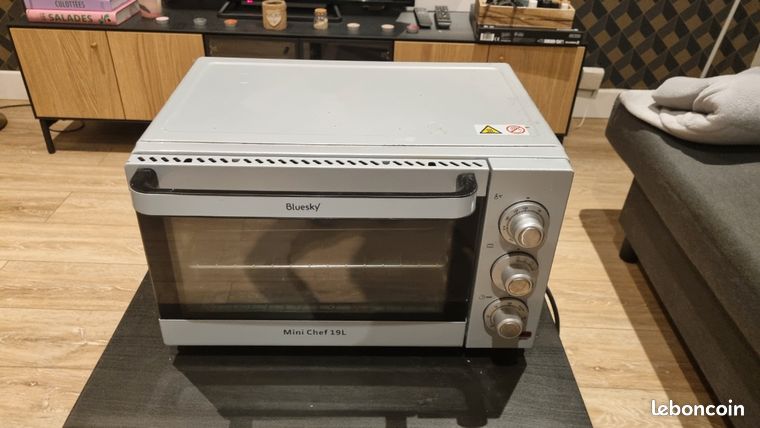 Four 19 Litres