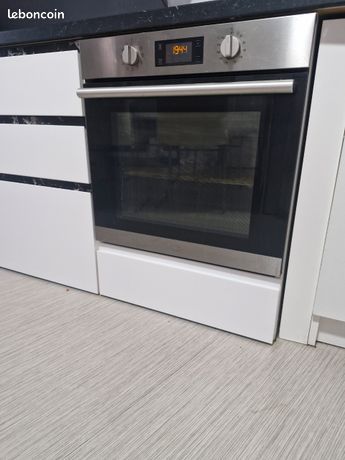 Four encastrable Ariston + son meuble 1 tiroir